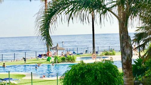 Mi Capricho 2f Beachfront- Apartment With Sea View - Costa Del Sol