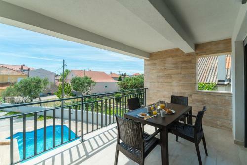 Apartamentos Villa Mirakul