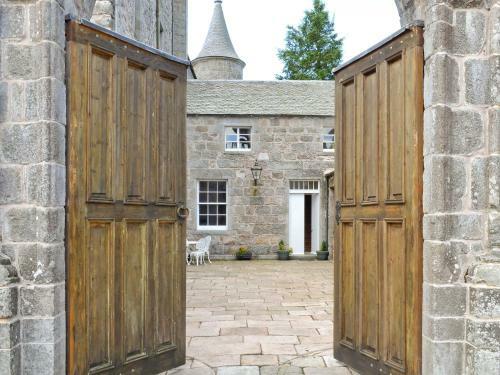 Skene House Cottage