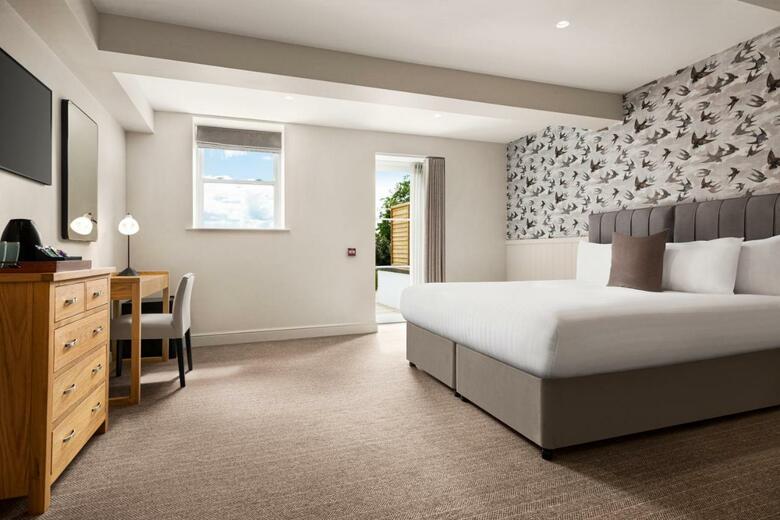 Trenython Manor Hotel & Spa