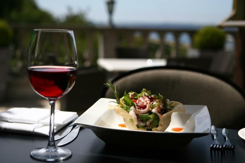 Trenython Manor Hotel & Spa