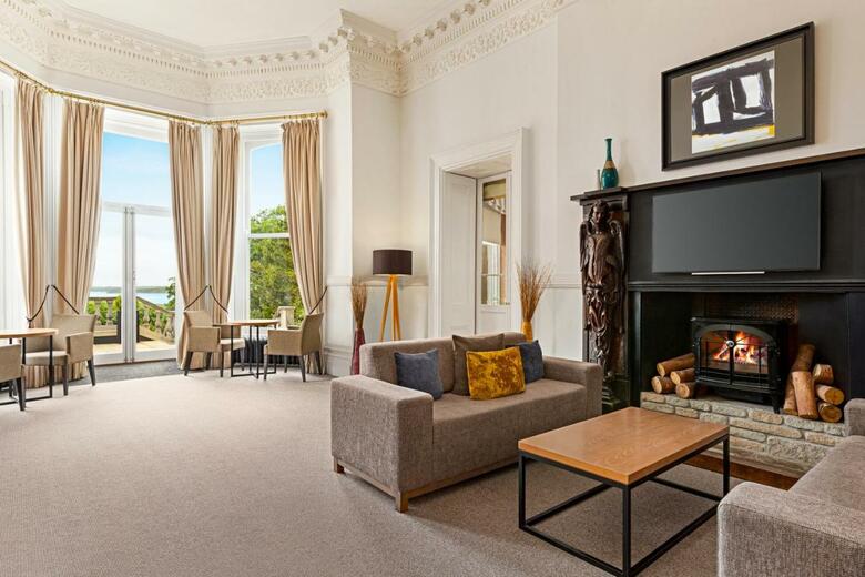 Trenython Manor Hotel & Spa