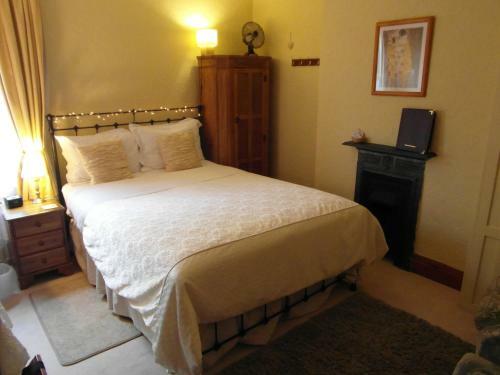 Anton Guest House Bed And Breakfast