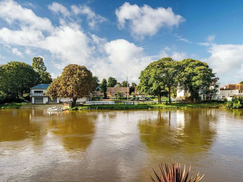 Mercure London Staines-upon-thames Hotel