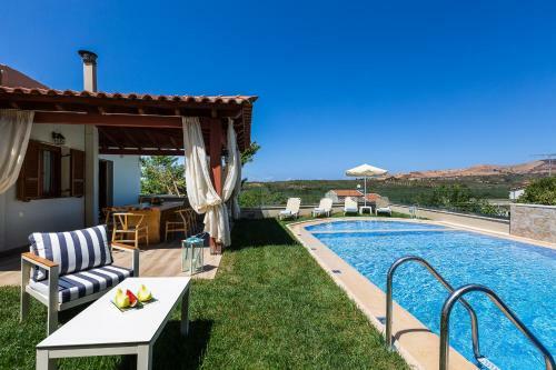 Kampos Villa Iii, Pure Elegance!