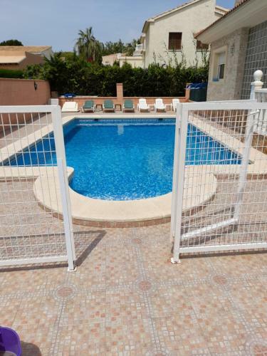 Chalet Muy Cerca de La Playa Con Piscina Privada