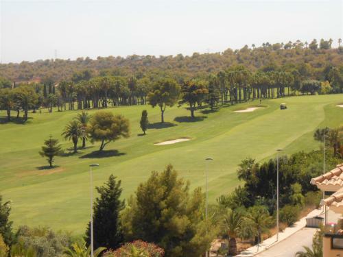Apartamento Lomas De Campoamor Ref 8222