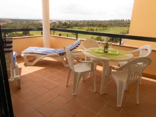 Apartamento Lomas De Campoamor Ref 8222