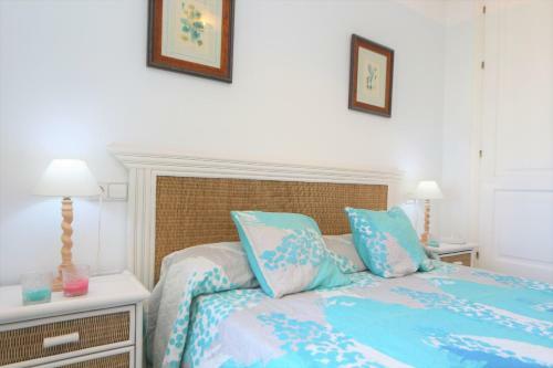 Apartamento Lomas De Campoamor Ref 8222