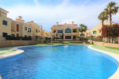 Apartamento Lomas De Campoamor Ref 8222