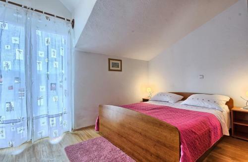 Apartments By The Sea Basina, Hvar - 5699