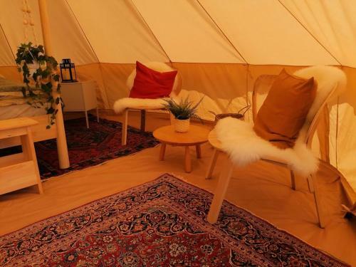 Hostal Guesthouse Gjoel