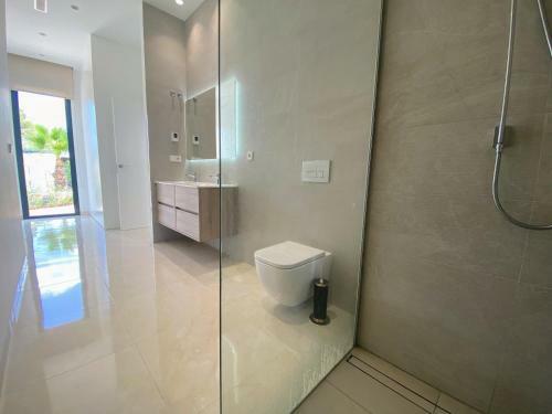 Luxurious Private Villa With Heated Pool On Golf Course, Las Colinas Lc1