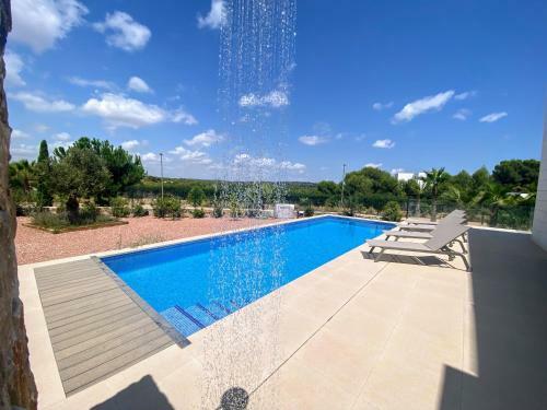 Luxurious Private Villa With Heated Pool On Golf Course, Las Colinas Lc1