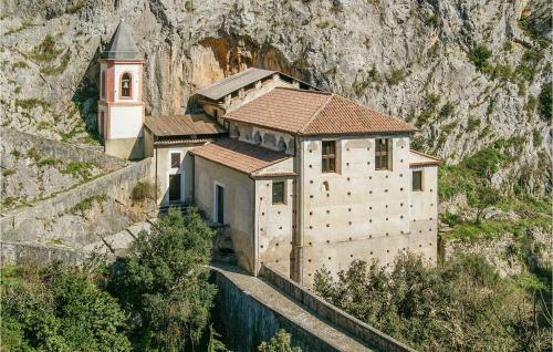 Stunning Apartment In Acquafredda With 1 Bedrooms