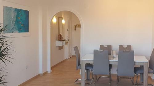 Apartamento Beach Front Sea View Punta Prima