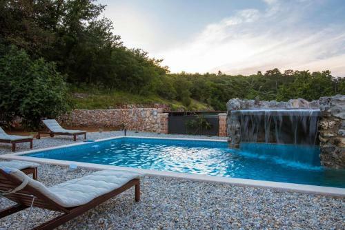 Luxury Villa With A Swimming Pool Vrbnik, Krk - 17429