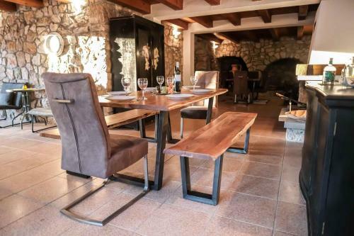 Holiday Home In Vrbnik - Insel Krk 42239