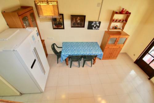 Villa, Piscine, Wifi. Locamar Silvia Cat.