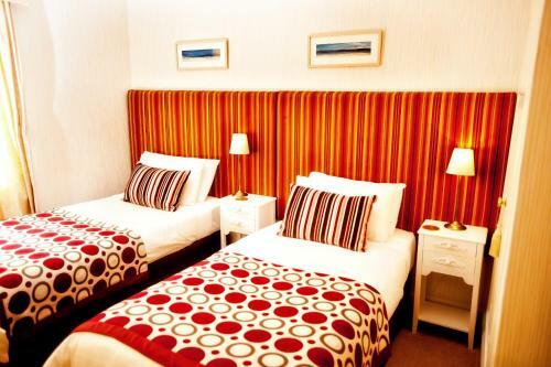 Hostal Golf View B&B