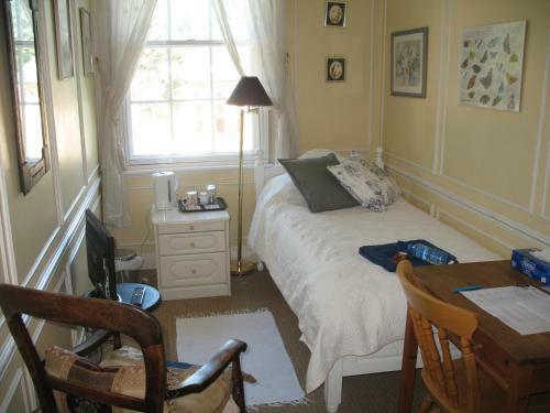 Rothmans B&B
