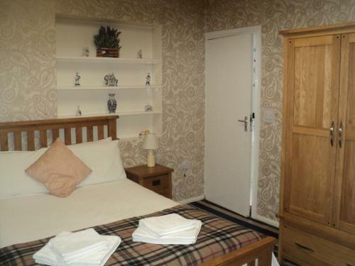 Hostal Cornerstone B&B