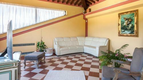 Villa Tenuta Astolfi 12&3