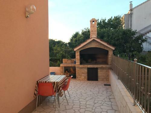 Apartmani Dora