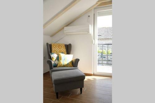Apartment With Terrace In The Center Od Vodice