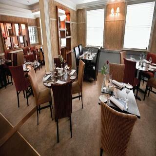 Hotel Supreme Inns