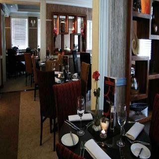 Hotel Supreme Inns