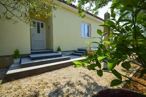 Villa House Divna