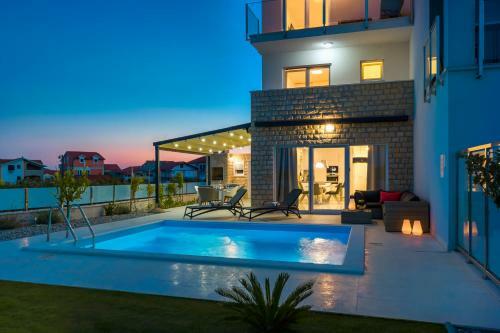 Villa Buzuk