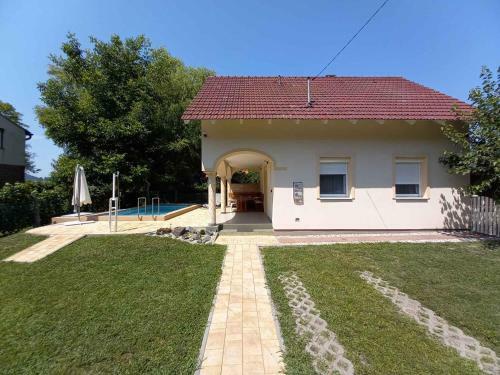 Holiday Home In Badacsony/balaton 18019