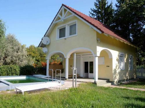 Holiday Home In Badacsony/balaton 18019