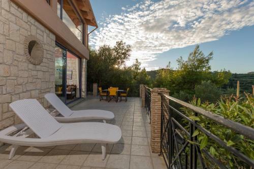 Elia Villa 1