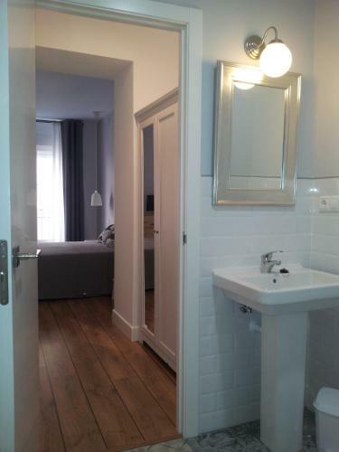 Hotel Smile & Co Hostal Boutique