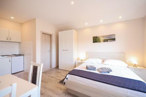 Apartments Anka
