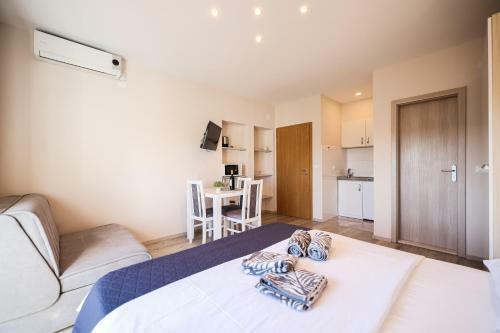 Apartments Anka
