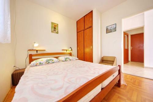 Apartmani ?ime Vrsi