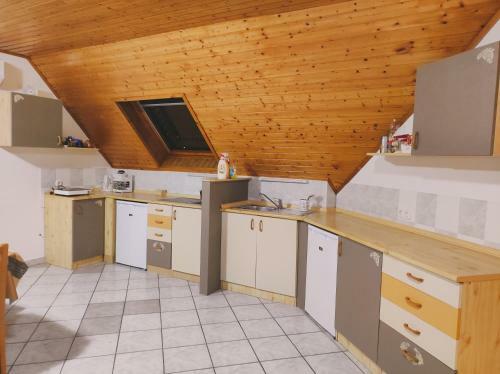 Badacsony Apartmanh�z