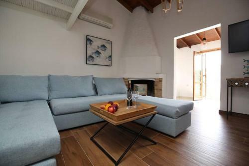 Stylish House Near To The Beach