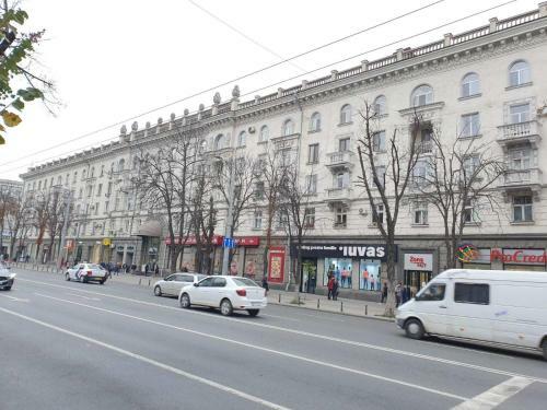 Ultracentral Old Boulevard Stefan Cel Mare 2-rooms Studio Apartments