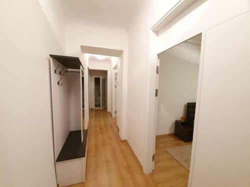 Ultracentral Old Boulevard Stefan Cel Mare 2-rooms Studio Apartments