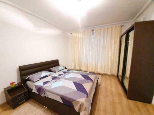 Ultracentral Old Boulevard Stefan Cel Mare 2-rooms Studio Apartments