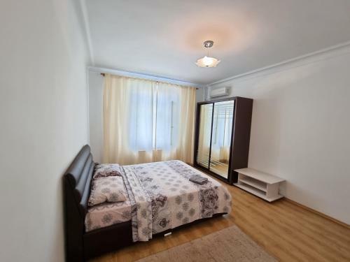 Ultracentral Old Boulevard Stefan Cel Mare 2-rooms Studio Apartments