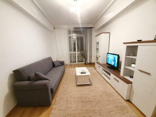 Ultracentral Old Boulevard Stefan Cel Mare 2-rooms Studio Apartments