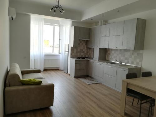 Apartment Lev Tolstoy 63