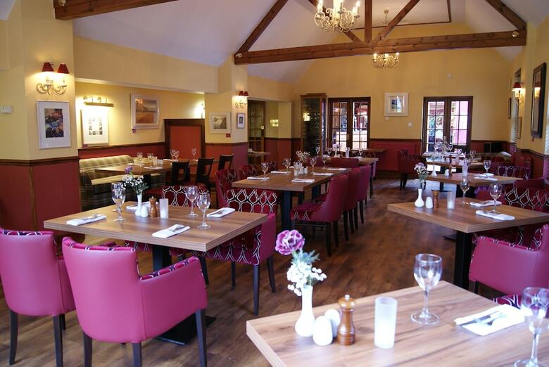 Selkirk Arms Hotel