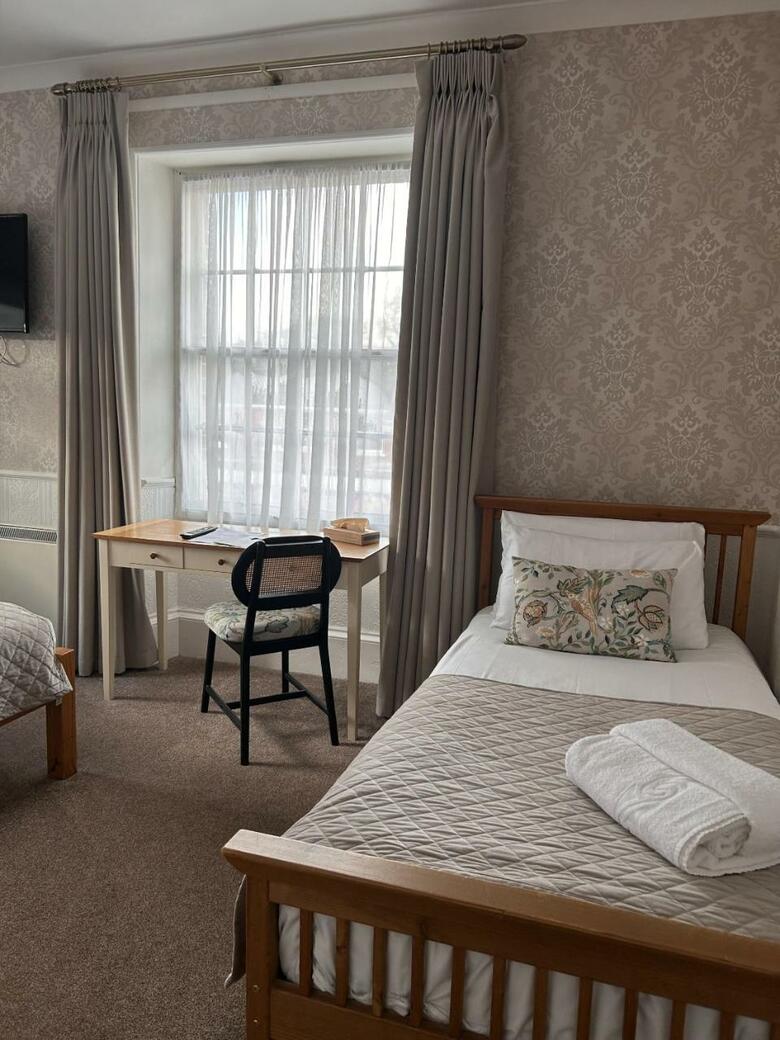 Hostal Fairlawn House